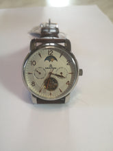 Carica l'immagine nel visualizzatore di Gallery, Orologio Automatico Margi - 7204