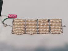Carica l'immagine nel visualizzatore di Gallery, Bracciale perle argento 925 e zirconi