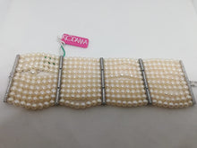 Carica l'immagine nel visualizzatore di Gallery, Bracciale perle argento 925 e zirconi