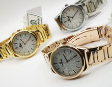 Carica l'immagine nel visualizzatore di Gallery, Orologio Margi gold rose