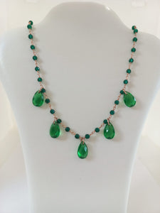 Collana gocce verdi