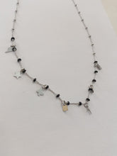 Carica l&#39;immagine nel visualizzatore di Gallery, Collana ciondolini
