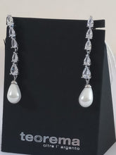 Carica l&#39;immagine nel visualizzatore di Gallery, Parure collana e orecchini
