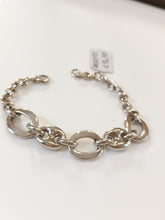 Carica l&#39;immagine nel visualizzatore di Gallery, Bracciale argento.
