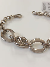 Carica l&#39;immagine nel visualizzatore di Gallery, Bracciale argento.
