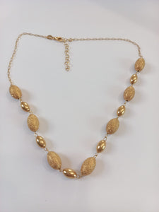 Collana palline ovali