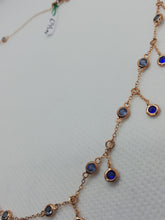 Carica l&#39;immagine nel visualizzatore di Gallery, Collana Paricollo gold rose con pietre blu
